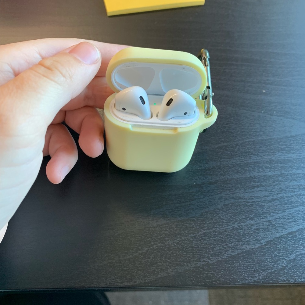 Airpods